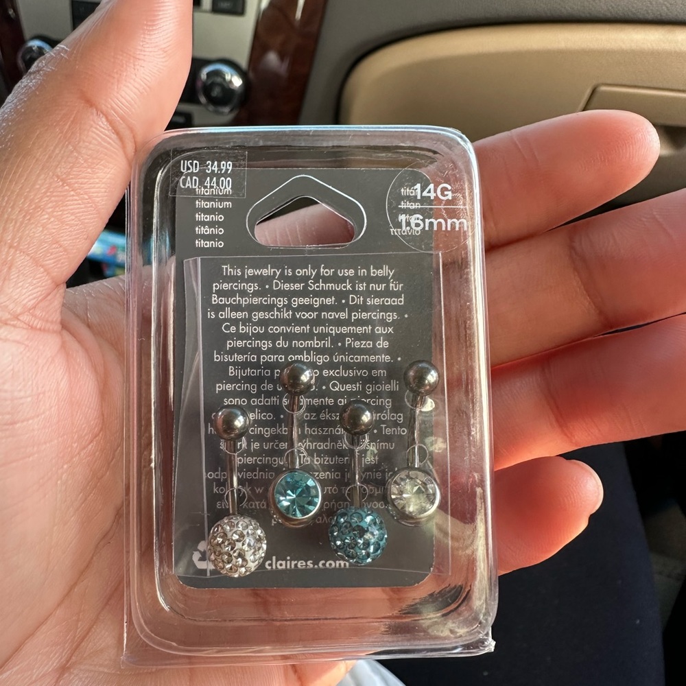 Titanium belly rings
